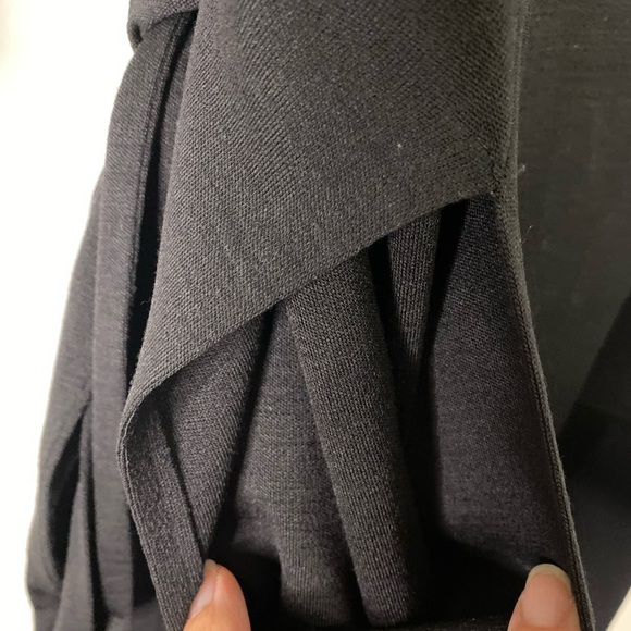 Diane Von Furstenberg Wool V Neck Wrap Black Midi Dress Size 4 Classic Office - Picture 5 of 12